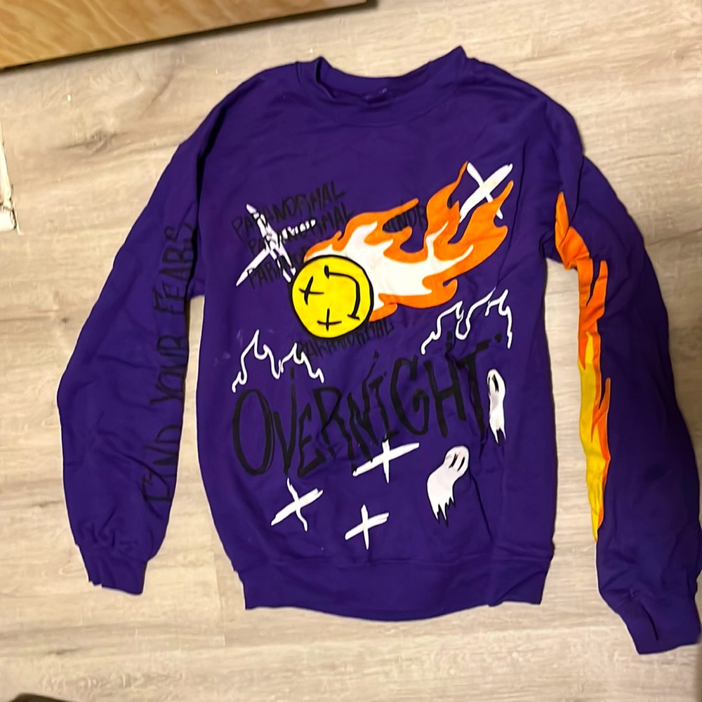 Paranormal sweatshirt